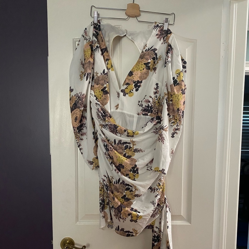 Brand new with tags. ASOS floral dress long sleeve with side sash